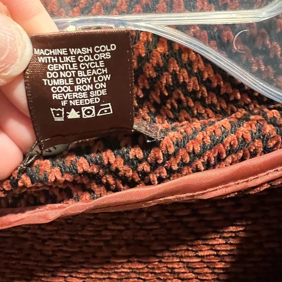 Absolutely adorable jacket - business casual. - Picture 6 of 6